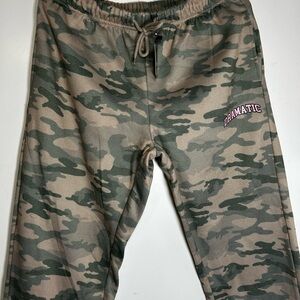 Women Camo Joggers - Green